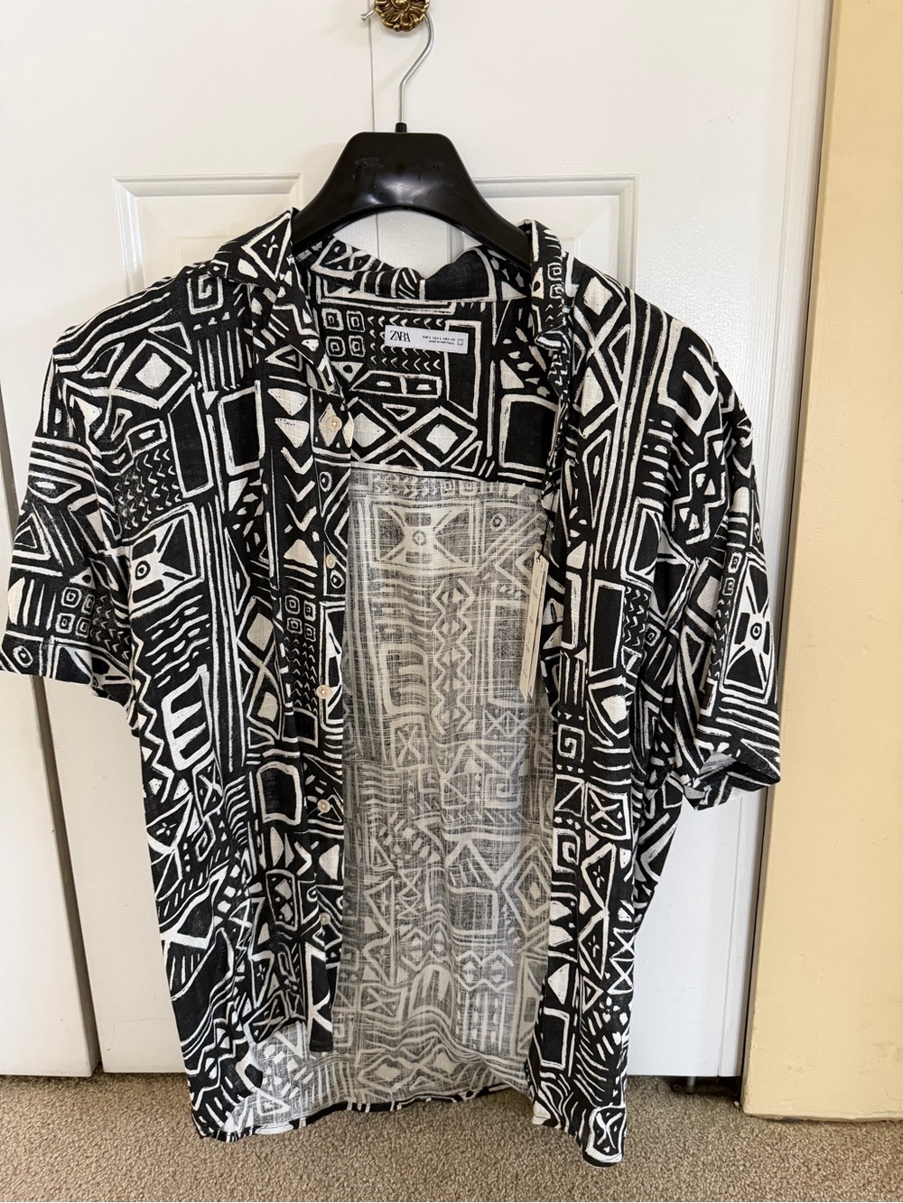 Zara Black & White Geometric Short Sleeve Shirt Jacket size Large